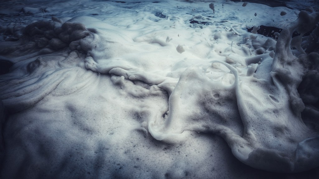 A lever, a&nbsp;spring